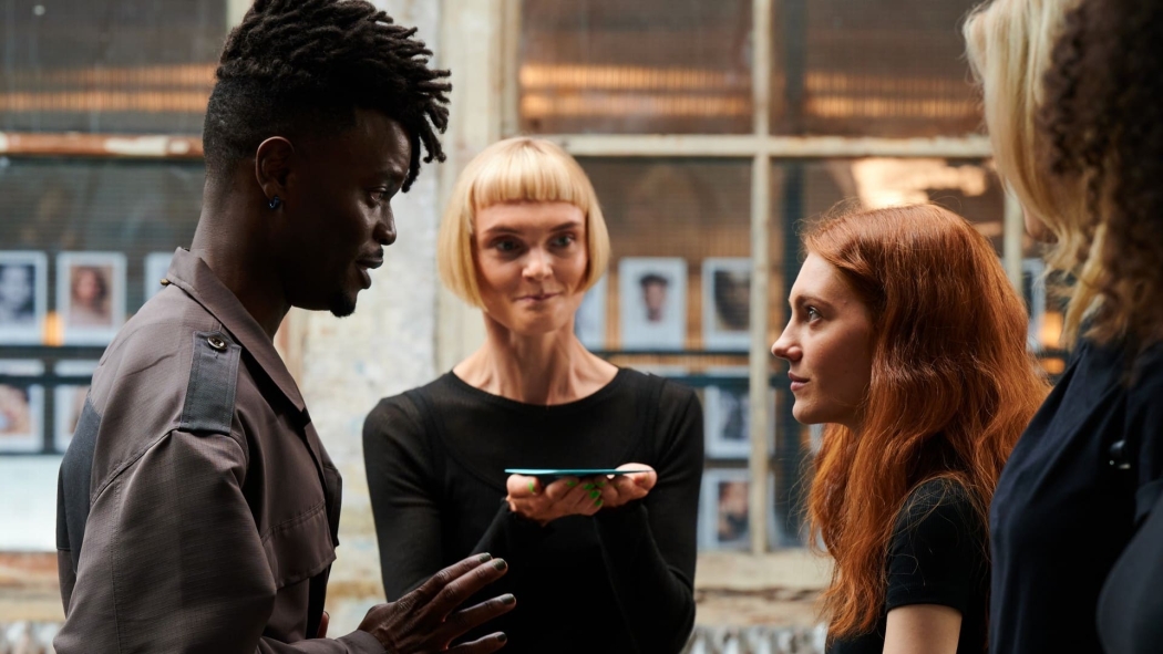 Geek Girl 1. Sezon 3. Bölüm izle