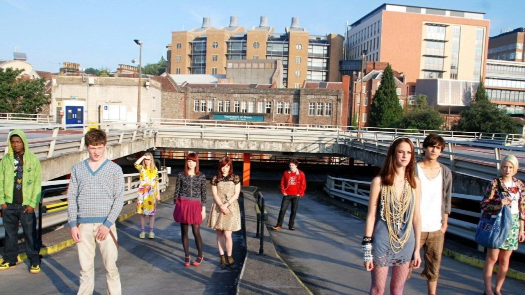 Skins 3. Sezon 2. Bölüm izle